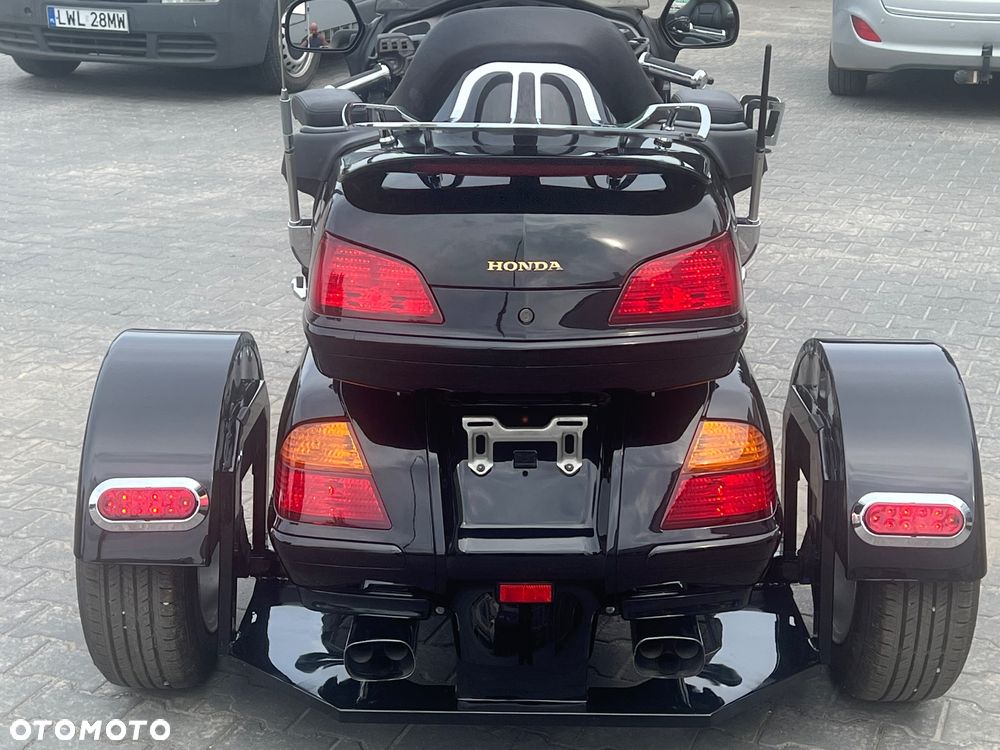 Honda GL - 9