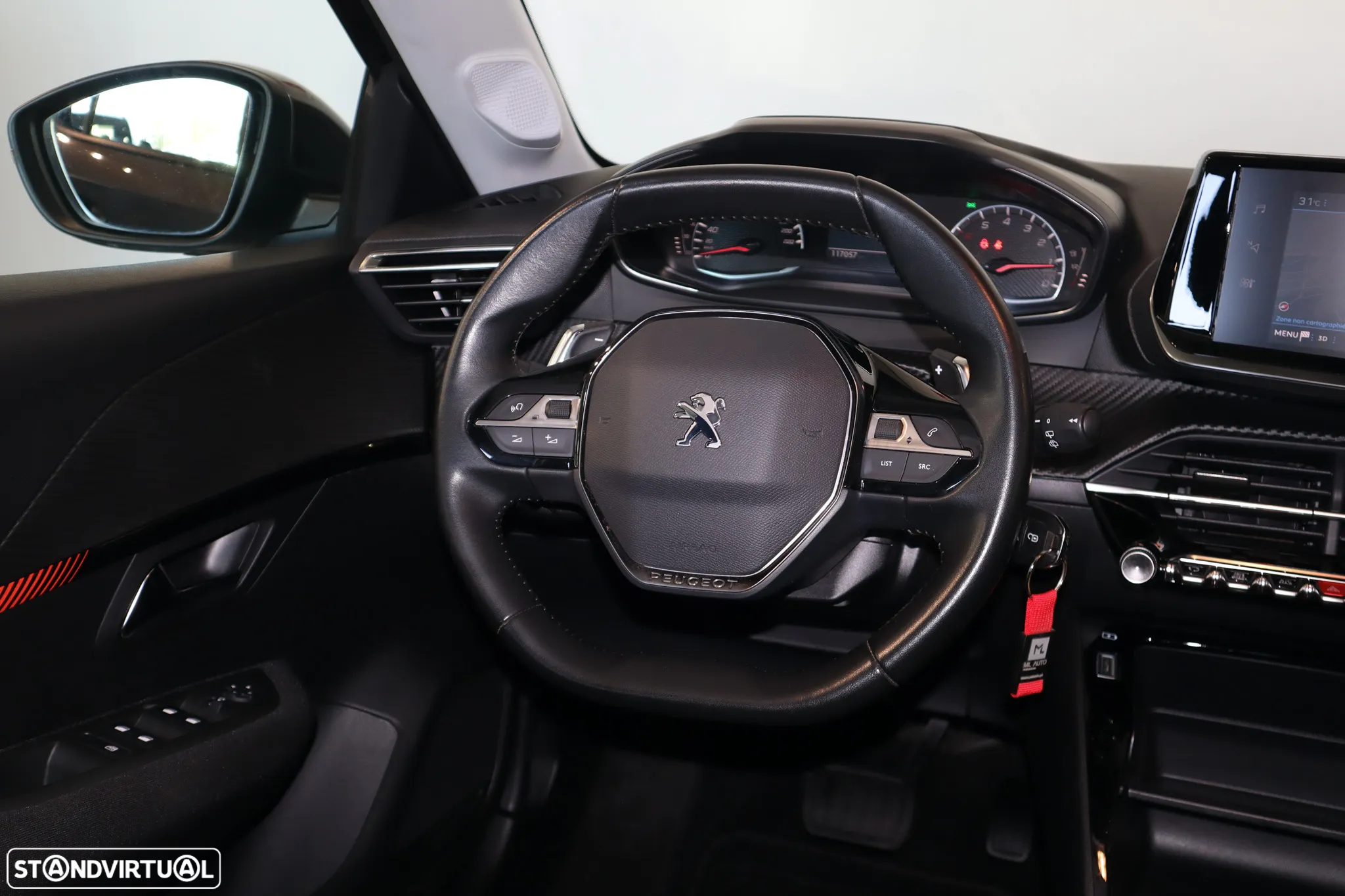 Peugeot 208 1.2 PureTech Allure EAT8 - 8