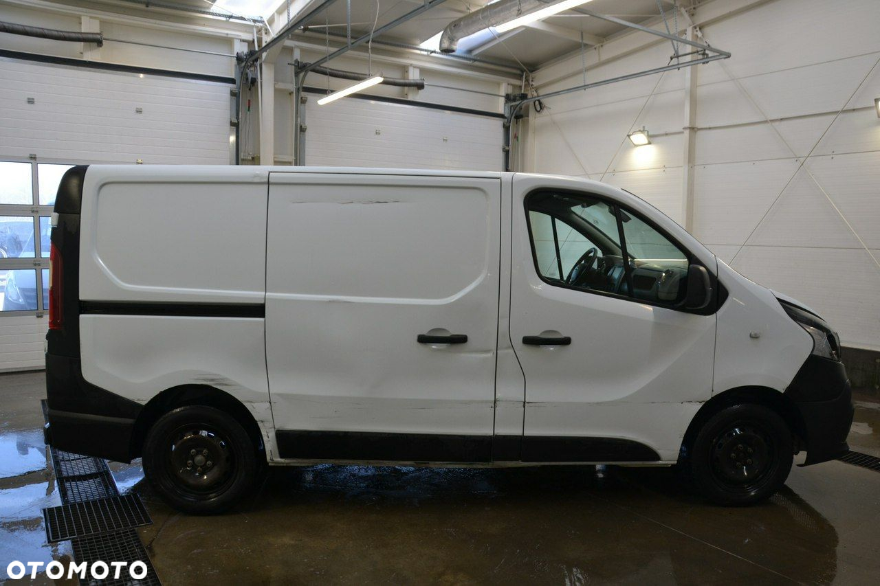 Nissan NV300 - 8