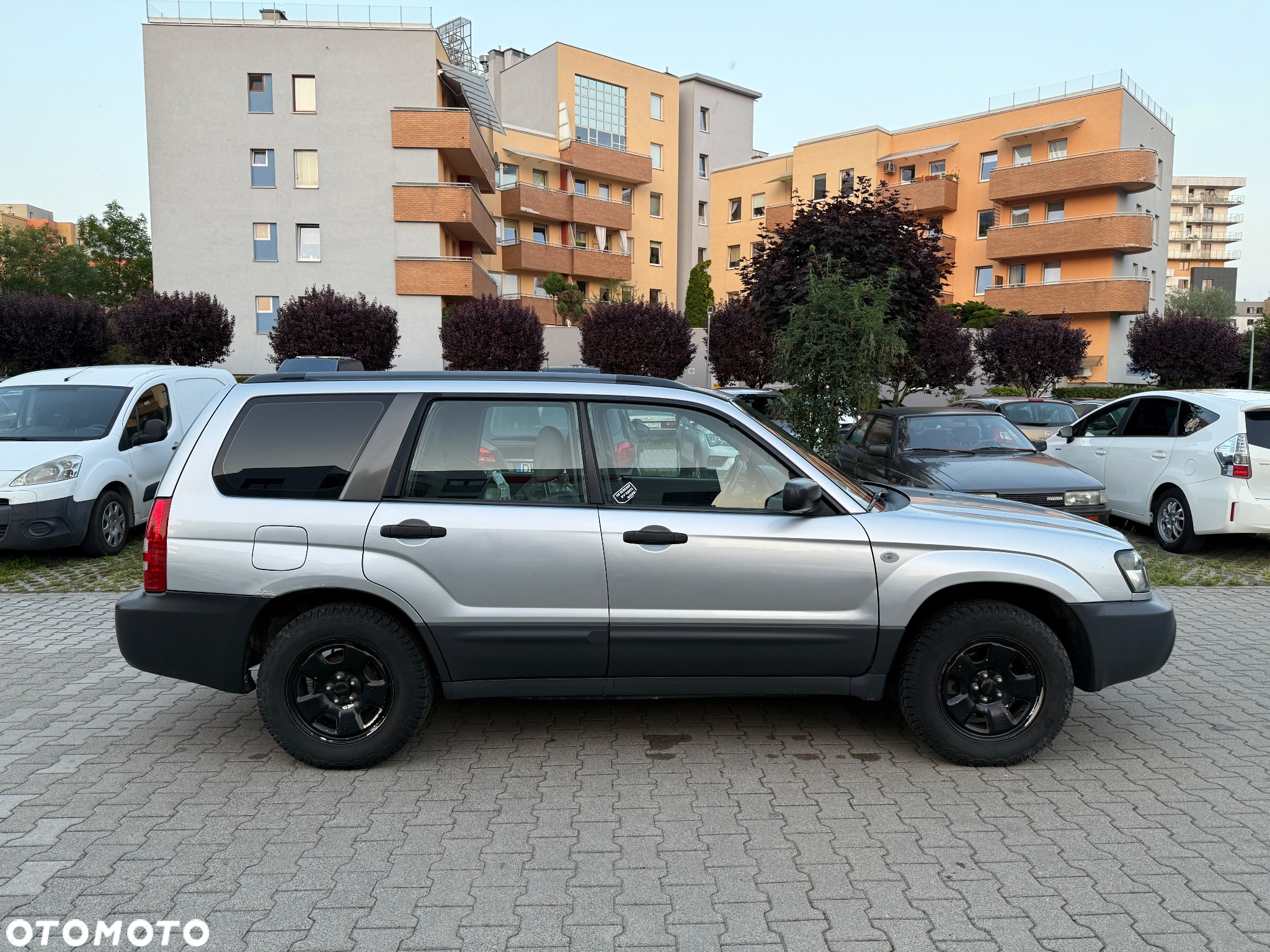 Subaru Forester 2.0 XL - 4