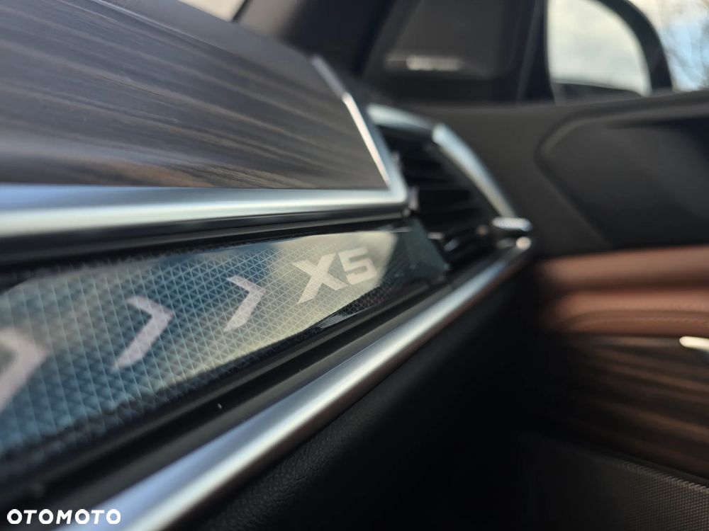 BMW X5 xDrive30d mHEV sport - 37