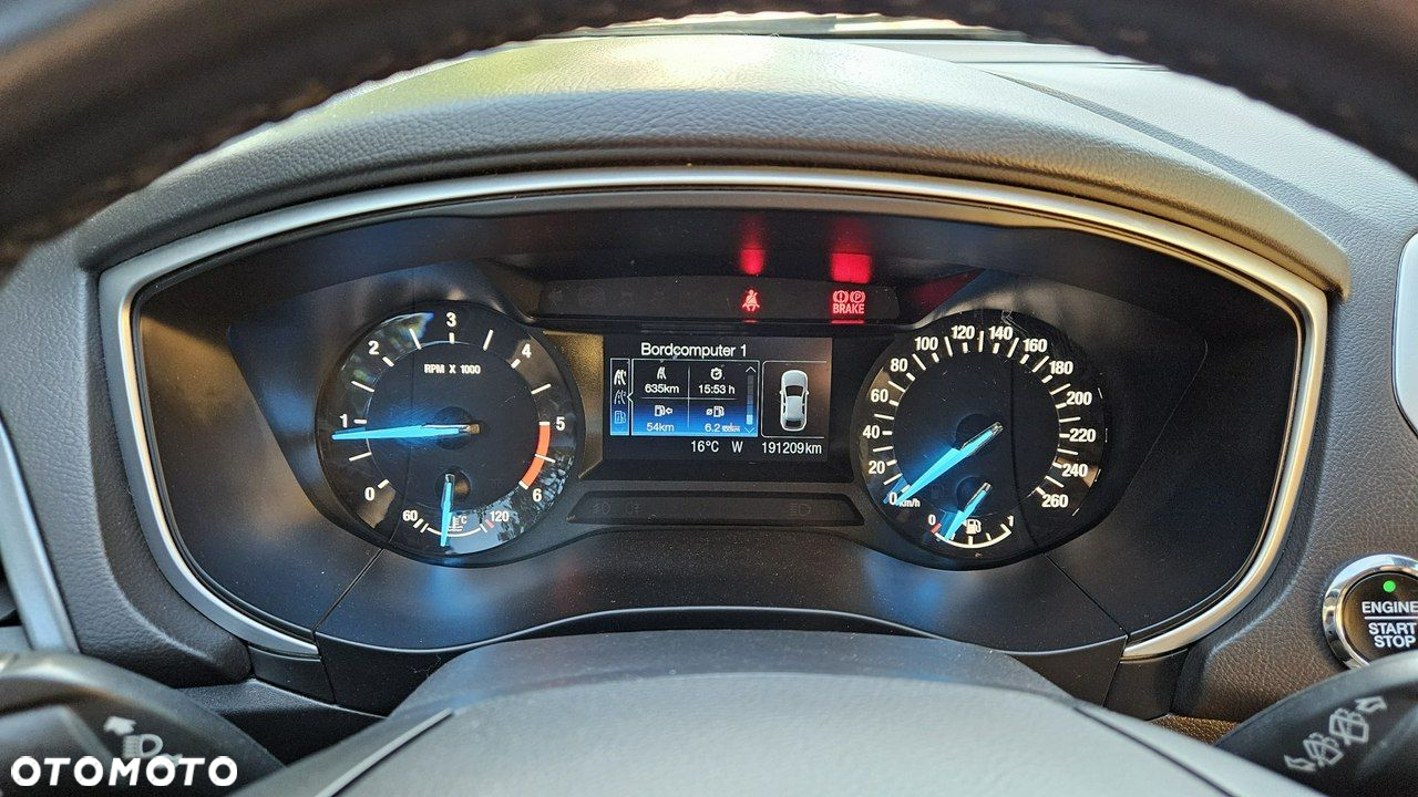 Ford Mondeo - 29