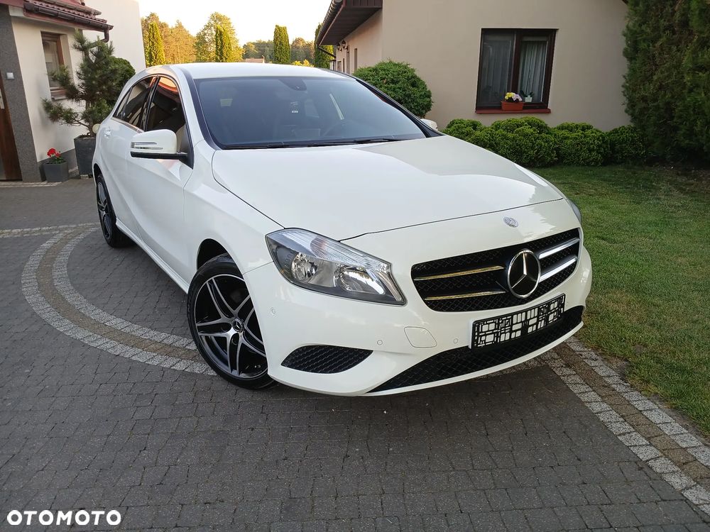 Mercedes-Benz Klasa A 180 BlueEfficiency Edition - 1