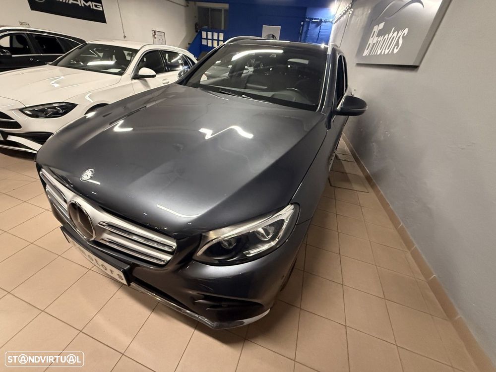 Mercedes-Benz GLC 250 d 4Matic 9G-TRONIC AMG Line - 33