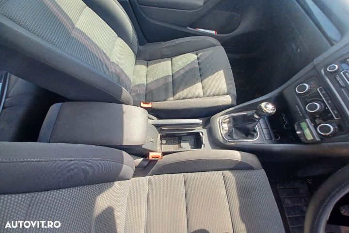 Armatura / Intaritura bara spate Volkswagen VW Golf 6 [2008 - 2015] H - 15