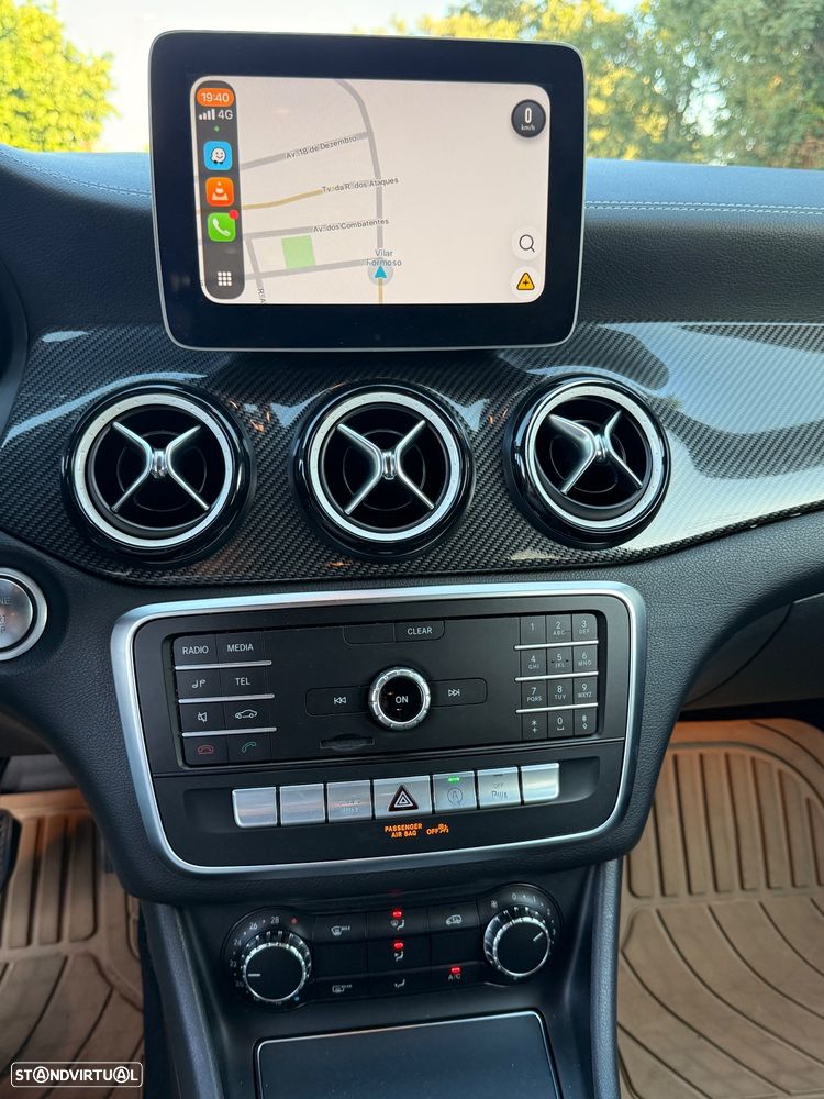 Mercedes-Benz CLA 200 d Shooting Brake AMG Line Aut. - 30
