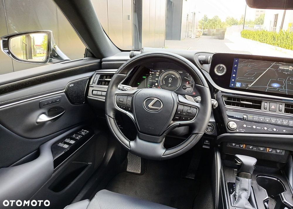 Lexus ES - 25