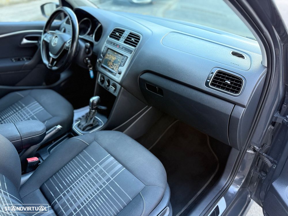 VW Polo 1.4 TDi Lounge DSG - 13