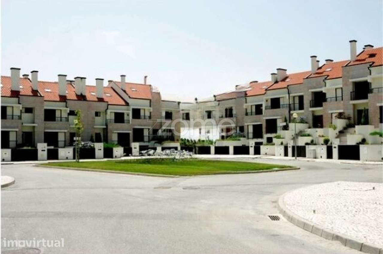 Moradia Premium T5 em banda T5 na Urbanização Vilabeira em Viseu - Grande imagem: 5/49