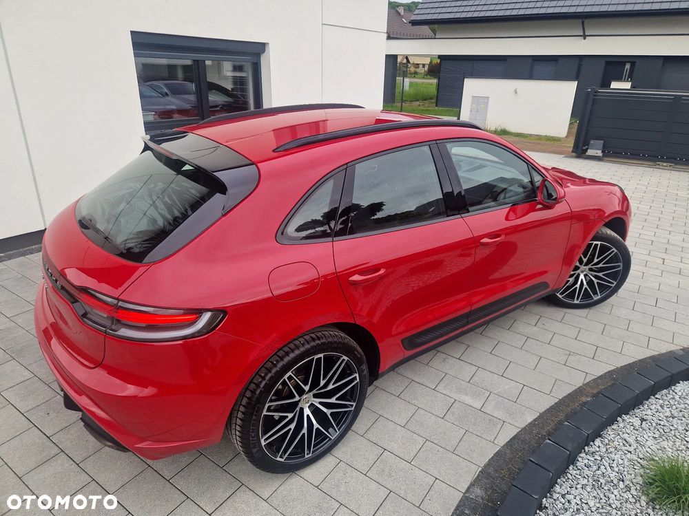 Porsche Macan Standard - 18