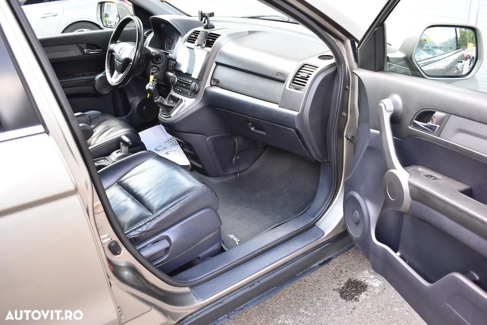 Honda CR-V 2.2 CTDi Exec - 19