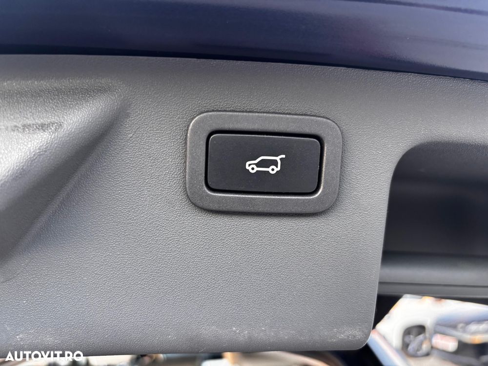 Land Rover Discovery Sport 2.0 l TD4 HSE Luxury Aut. - 14
