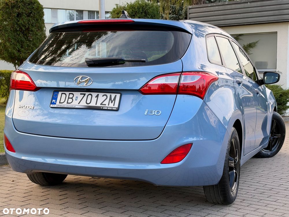 Hyundai i30 1.6 Premium - 32