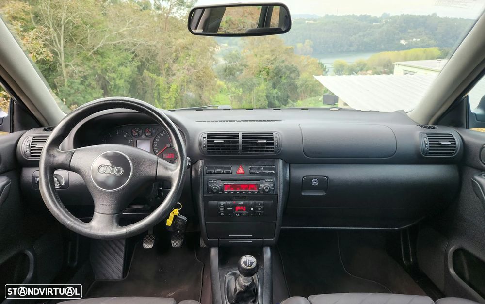 Audi A3 1.6 Sport 16 - 7