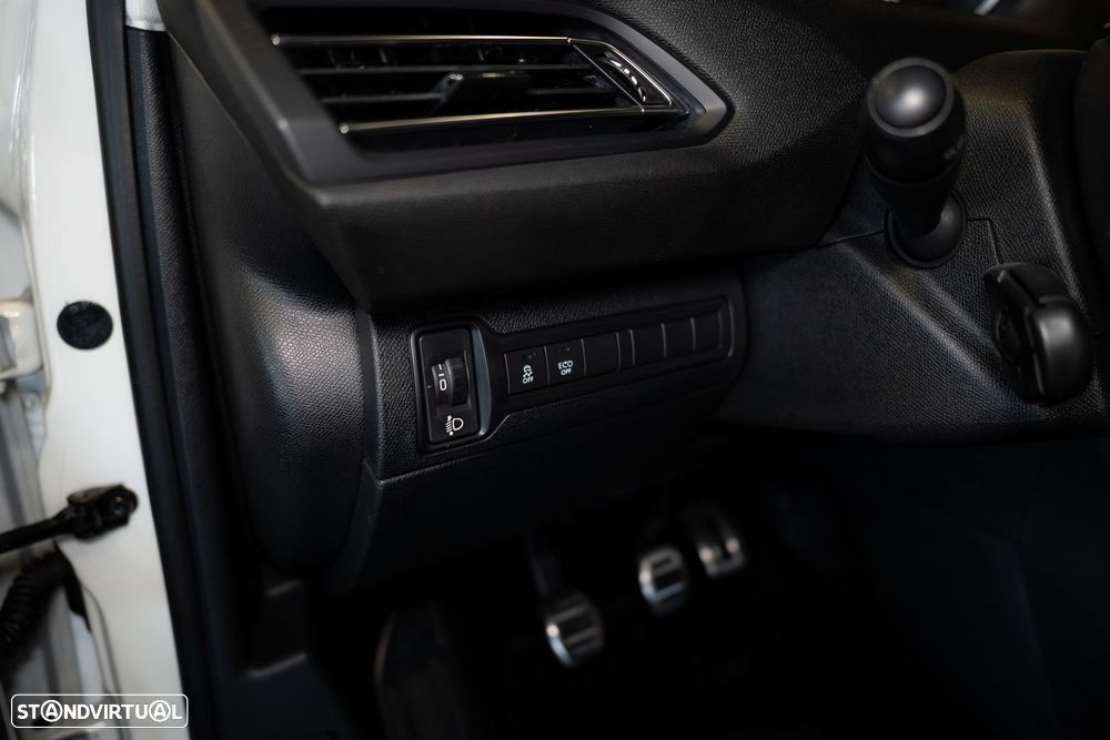 Peugeot 308 1.6 BlueHDi Allure - 16