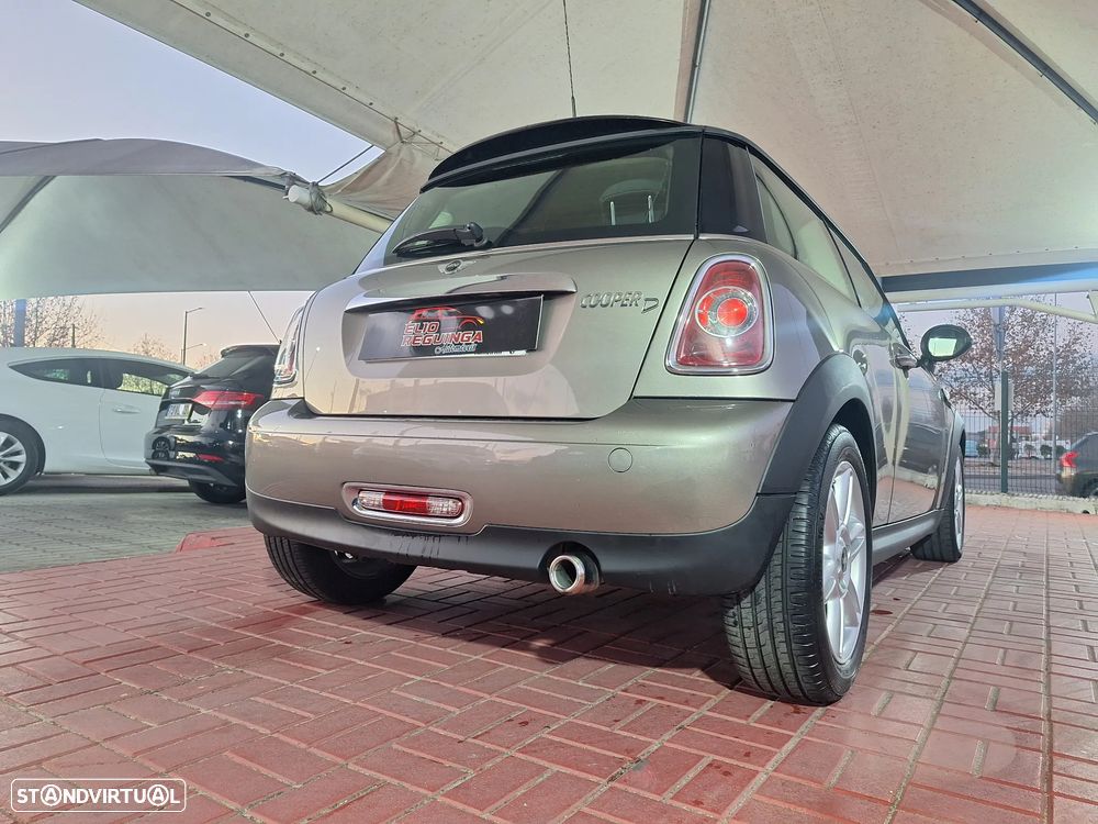 MINI 3 Portas Cooper D - 3