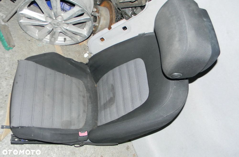 fotel prawy elektryczny siedzisko VW PASSAT B6 - 3