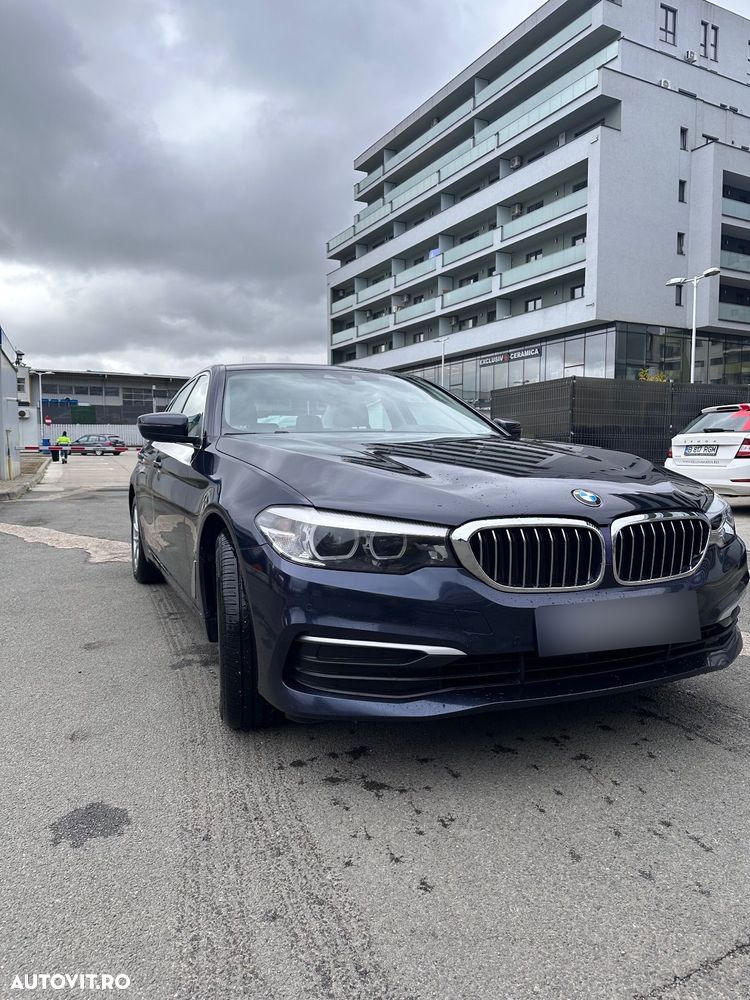 BMW Seria 5 520d xDrive Aut. - 2
