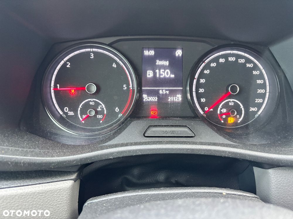 Volkswagen Transporter - 11