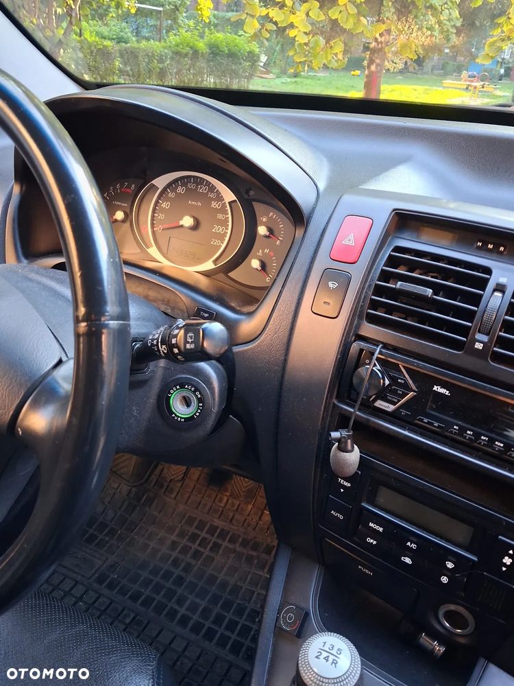 Hyundai Tucson - 8