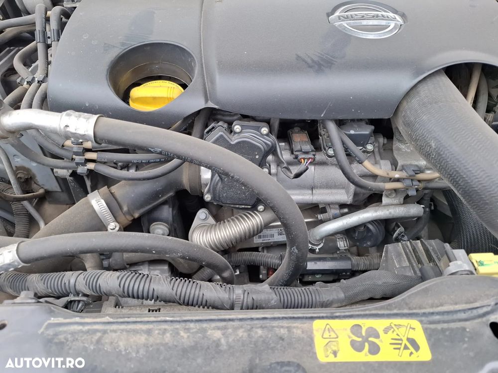 Nissan Qashqai 2.0 DCI DPF Tekna - 13