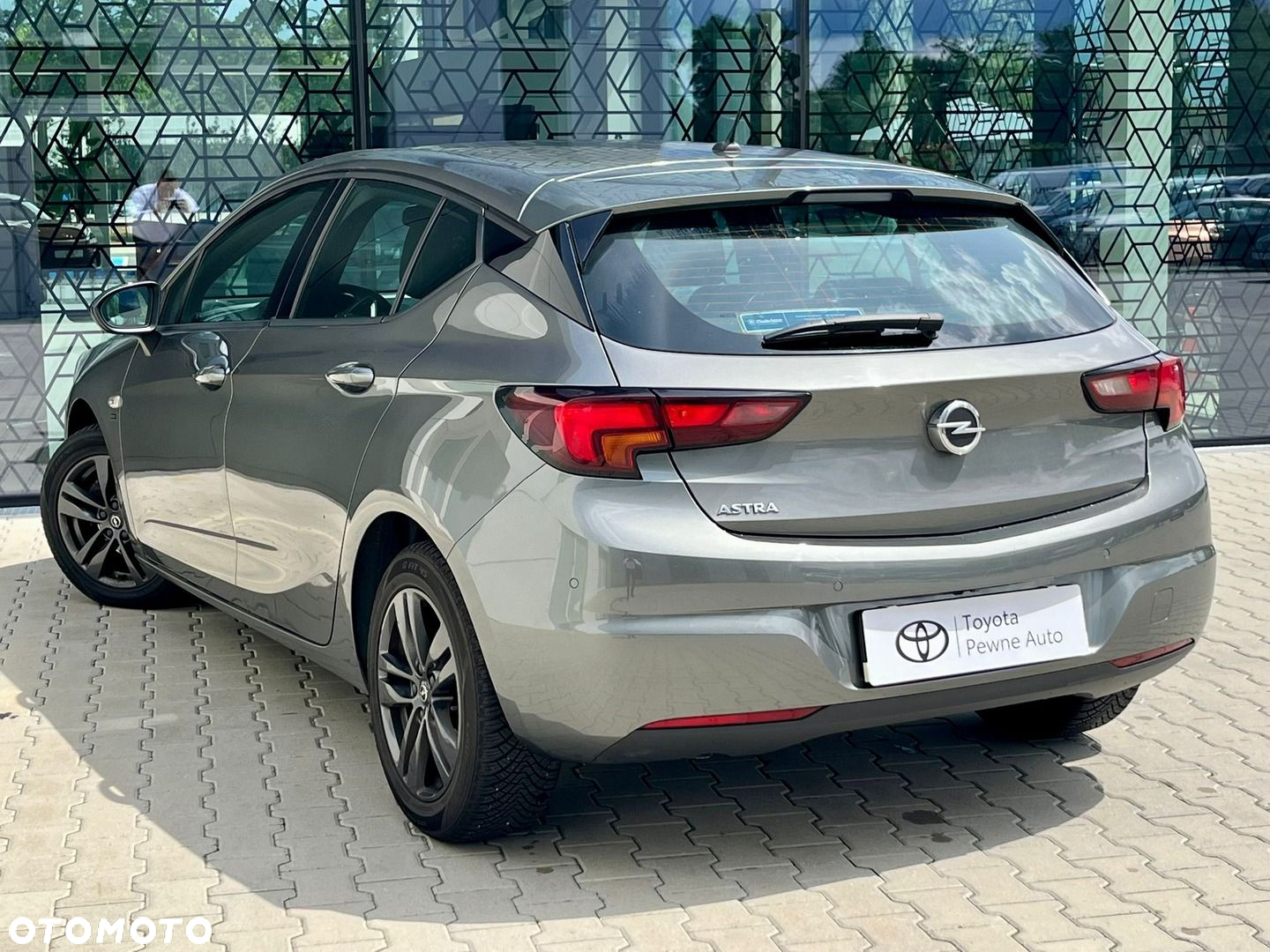 Opel Astra V 1.2 T GS Line S&S - 11