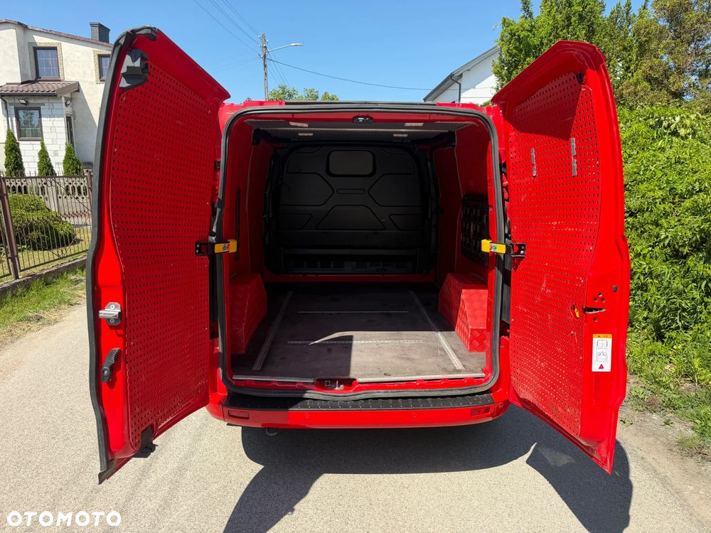 Ford TRANSIT CUSTOM - 29