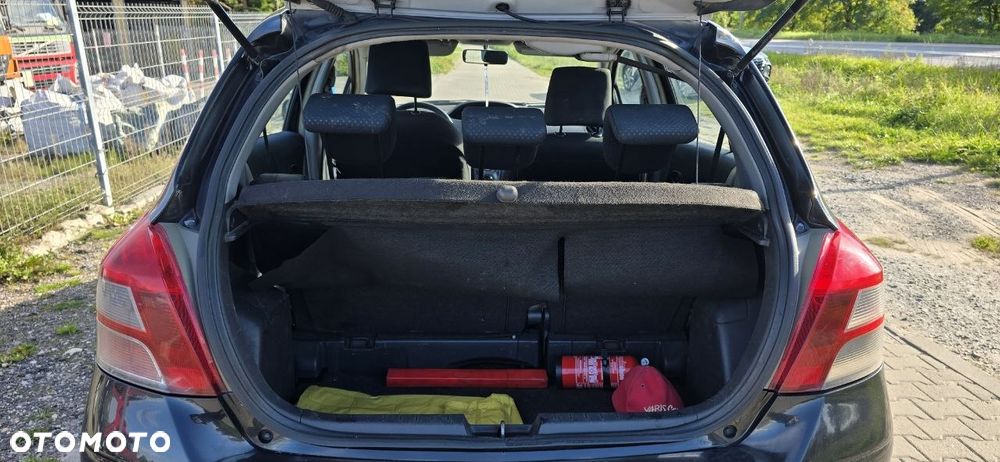 Toyota Yaris 1.4 D-4D Luna - 23