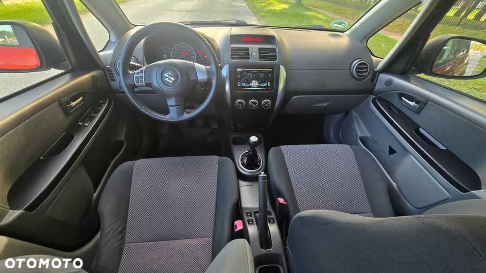 Suzuki SX4 - 18