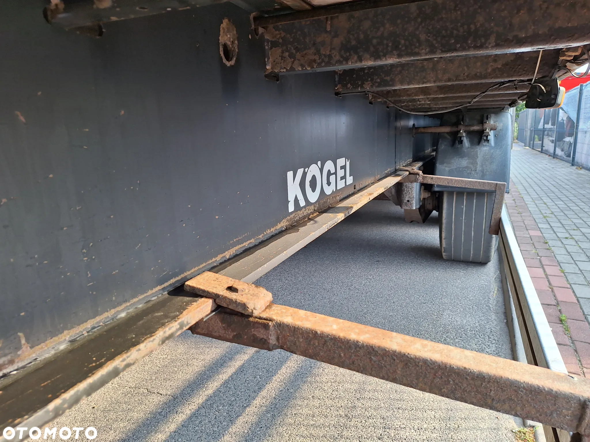 Kögel FIRANKA STANDARD SAF INTRAX TARCZA COIL MULDA - 15