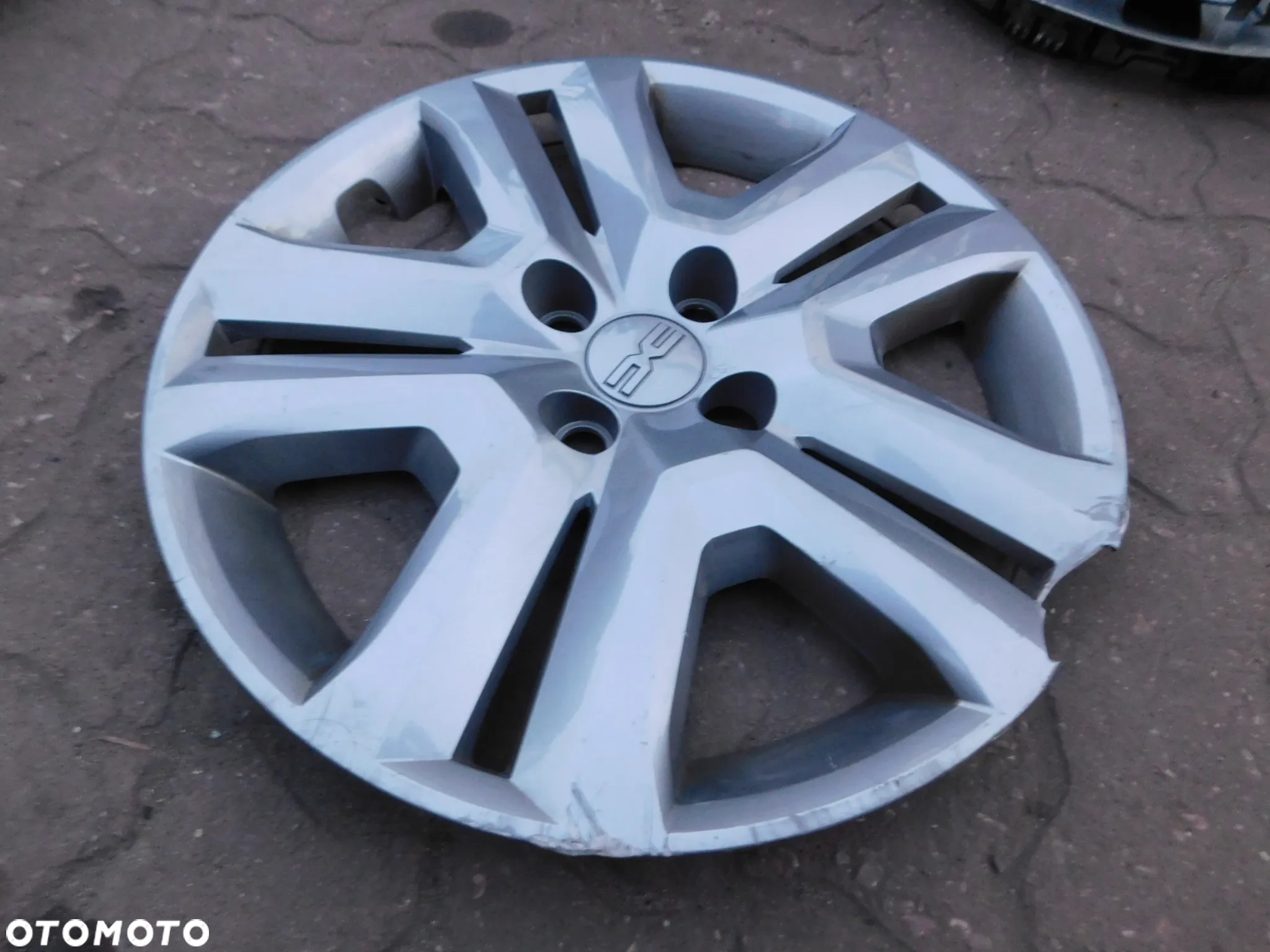 kołpak 16" DACIA SANDERO STEPWAY DUSTER - 2