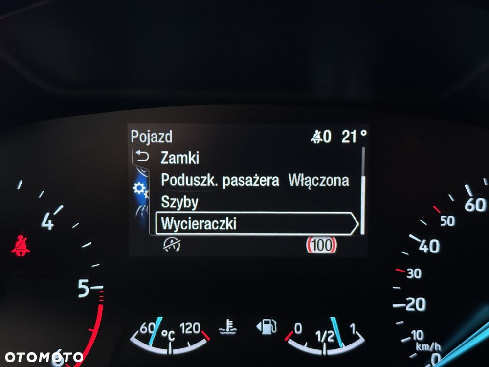 Ford Focus 1.5 EcoBlue SCR Connected - 29