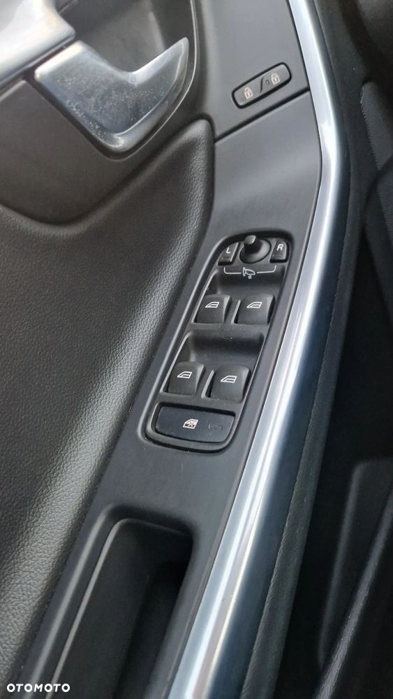 Volvo V60 DRIVe Summum - 21