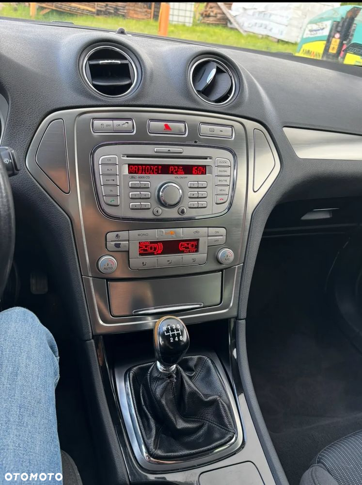 Ford Mondeo - 3