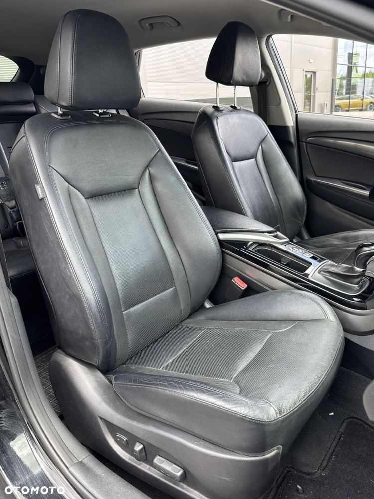 Hyundai i40 1.7 CRDi Premium DCT - 21