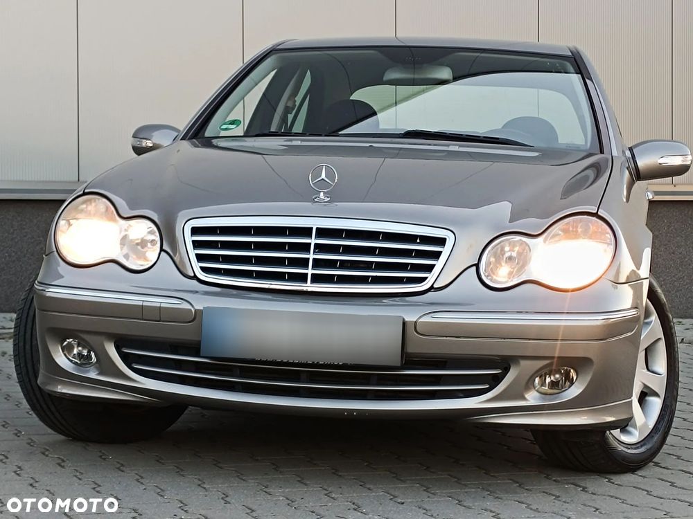 Mercedes-Benz Klasa C 200 Kompressor Automatik Elegance - 12