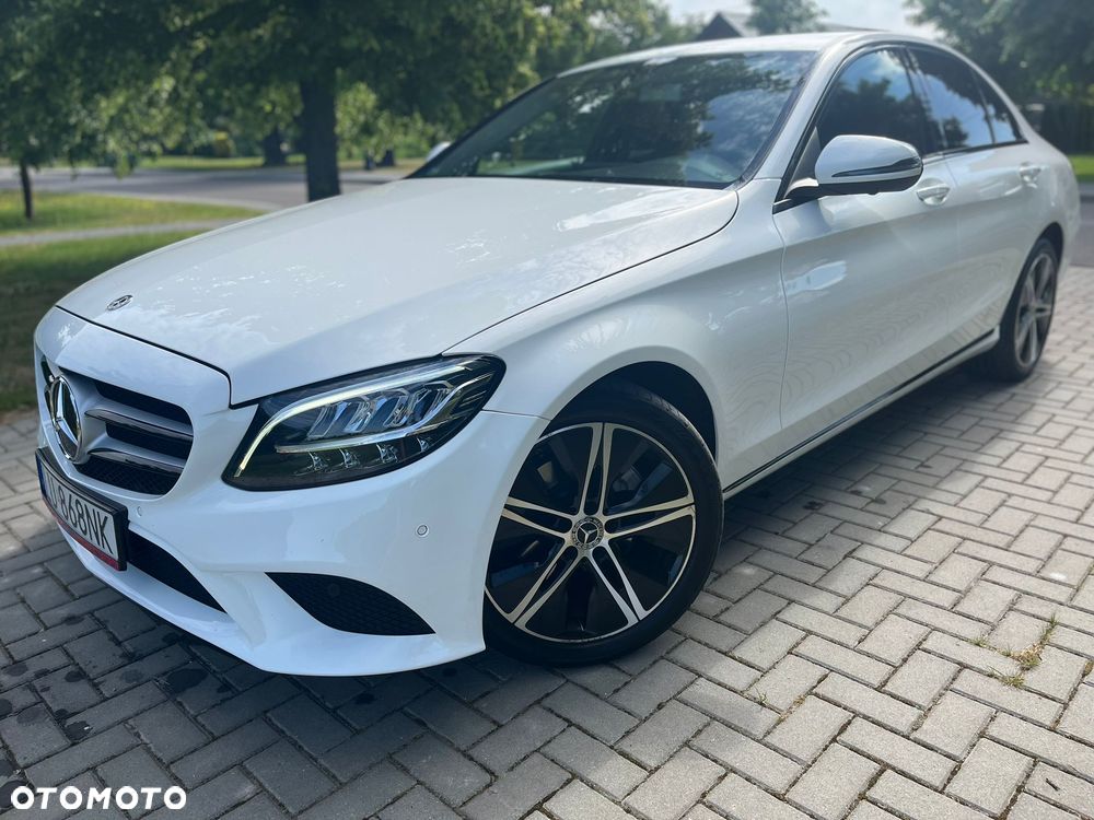 Mercedes-Benz Klasa C 220 d 9G-TRONIC - 11
