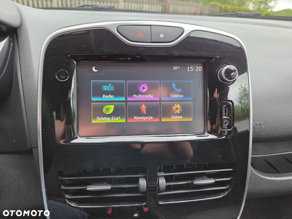 Renault Clio - 26