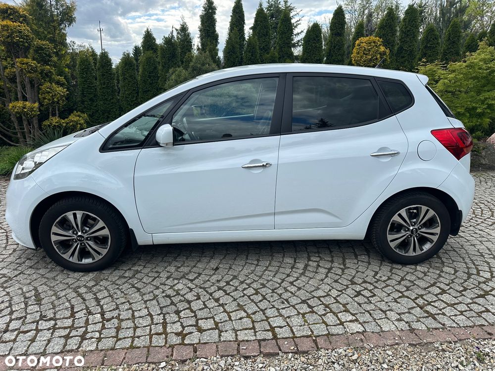 Kia Venga - 6