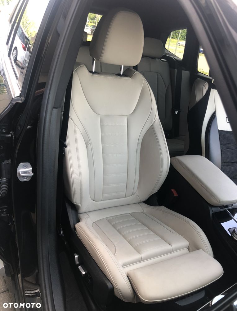 BMW X3 xDrive30i Luxury Line - 9