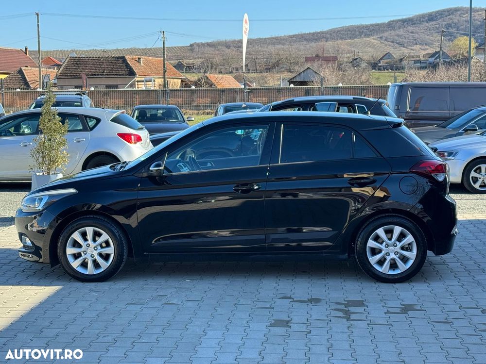 Hyundai i20 1.2 Comfort - 9