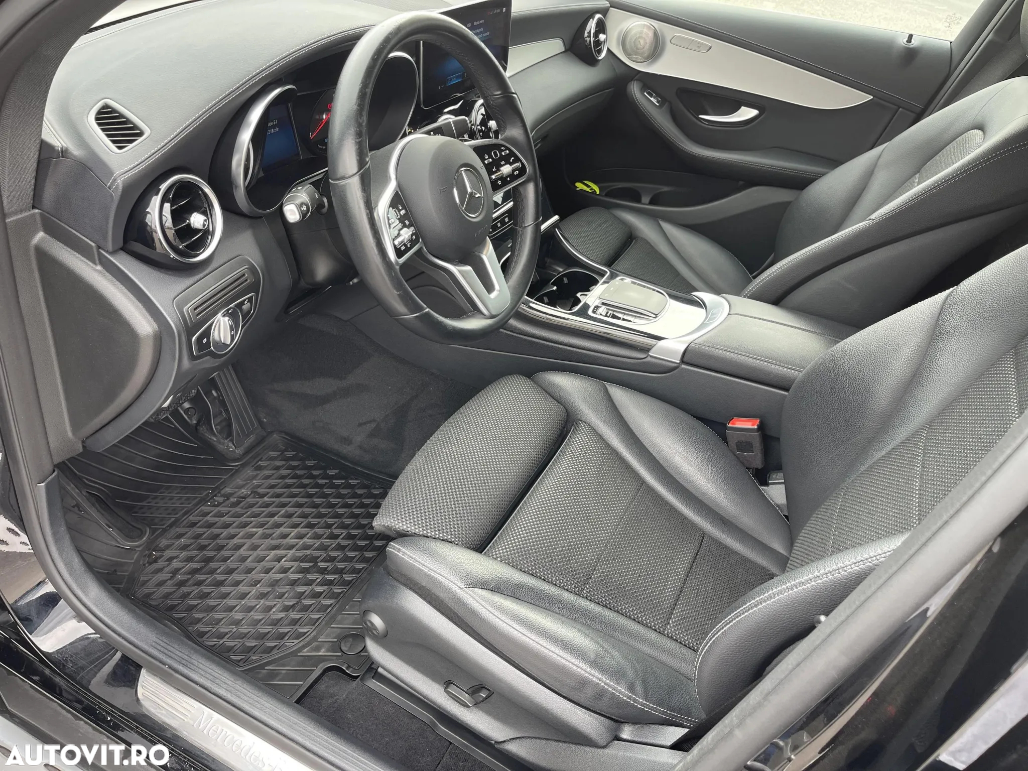Mercedes-Benz GLC - 9