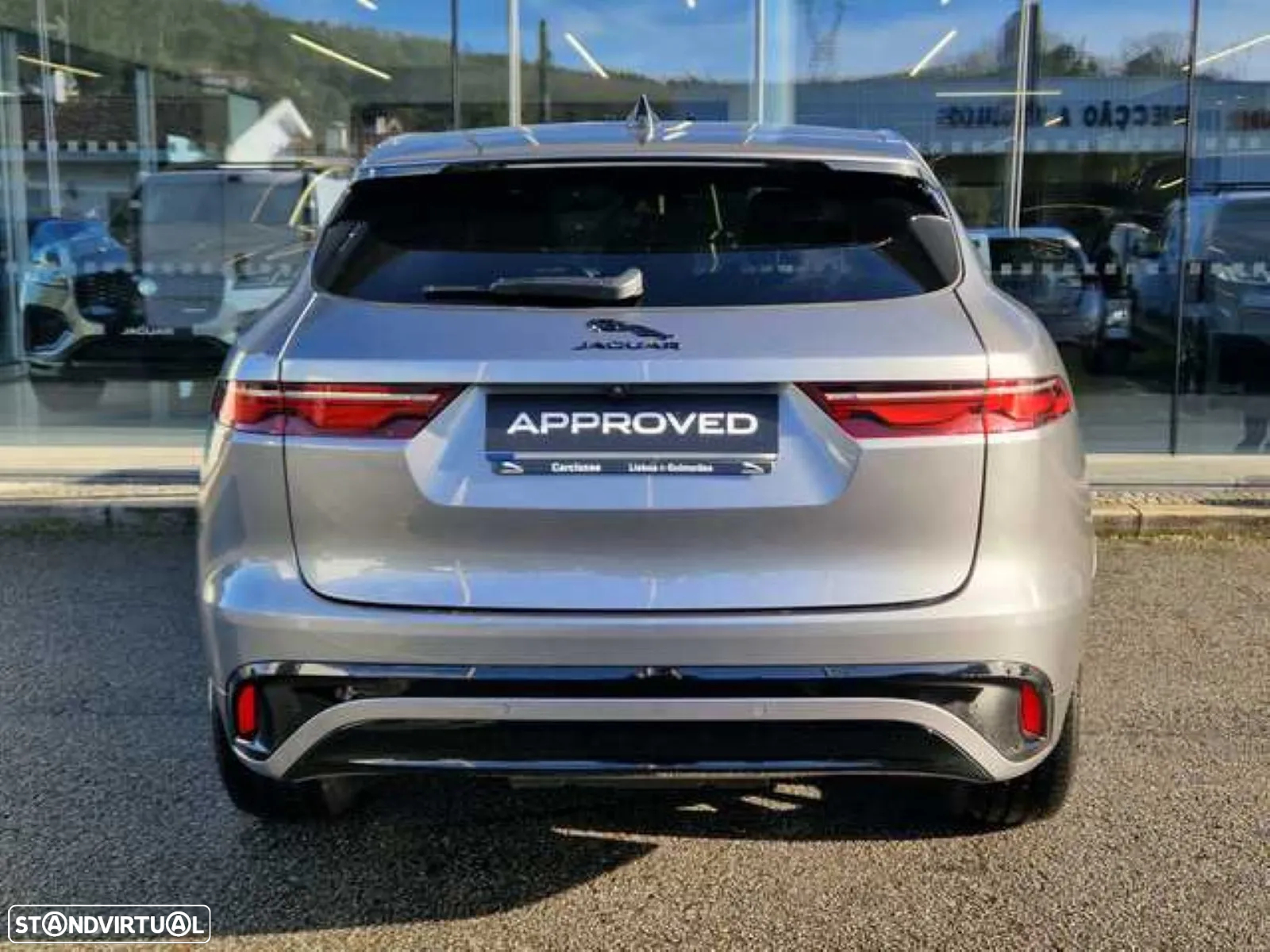 Jaguar F-Pace 2.0 P400e AWD R-Dynamic S - 6