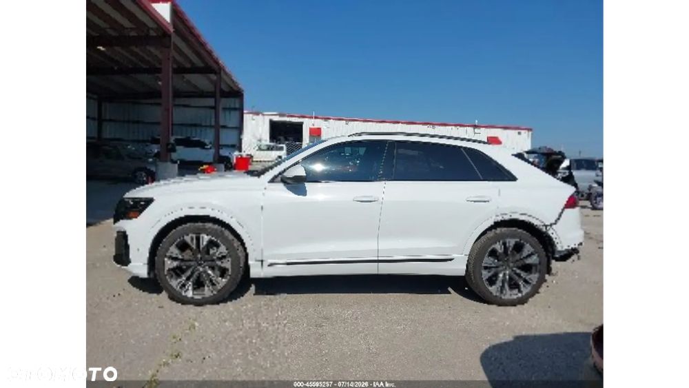 Audi Q8 55 TFSI quattro tiptronic - 7