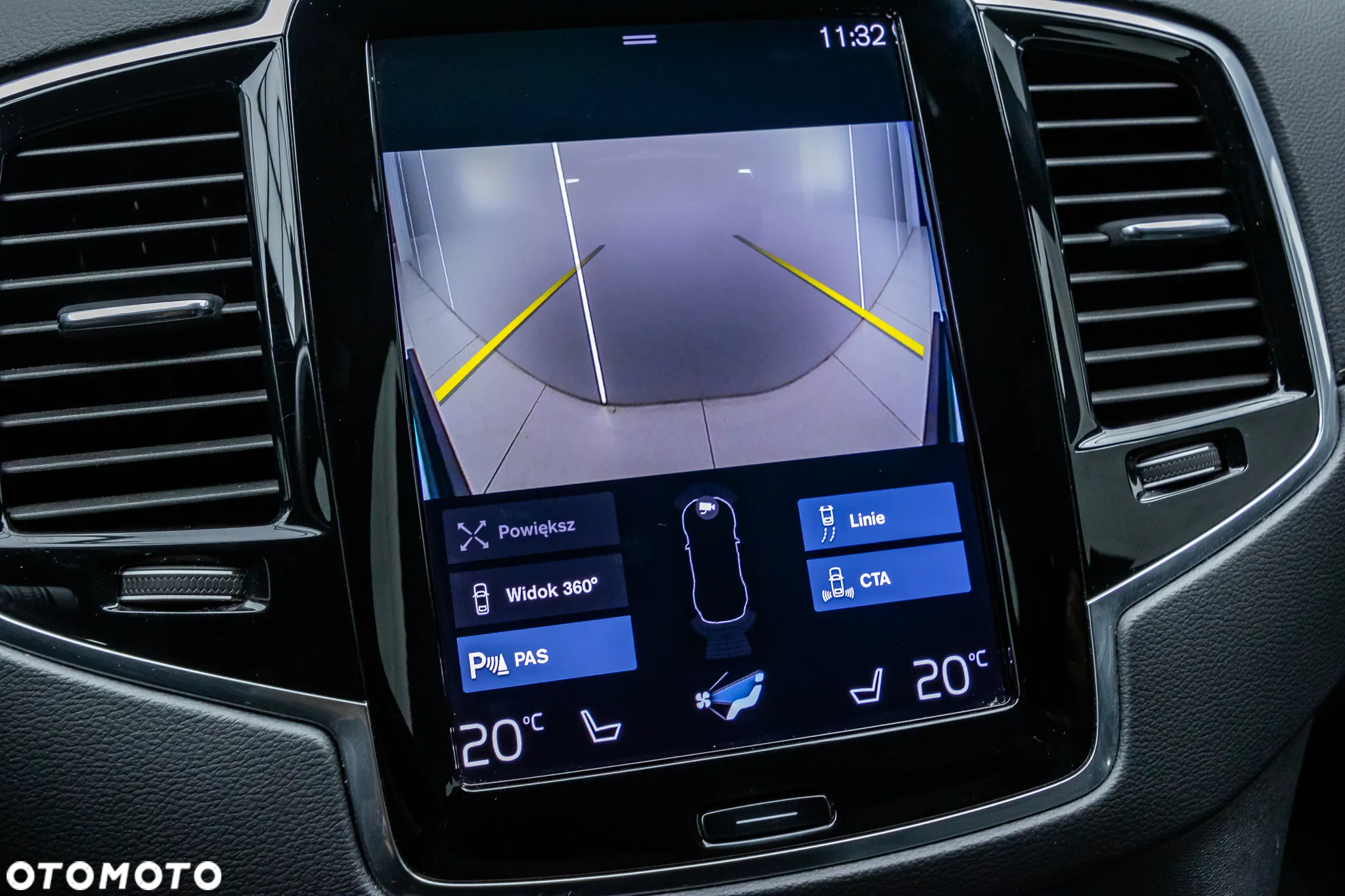 Volvo XC 90 - 22