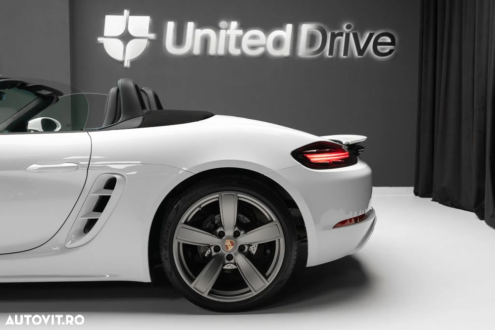 Porsche Boxster 718 PDK - 7