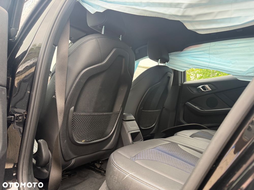 BMW Seria 1 118d Edition M Sport Shadow - 13