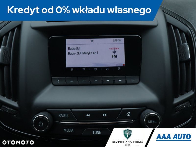 Opel Insignia - 14