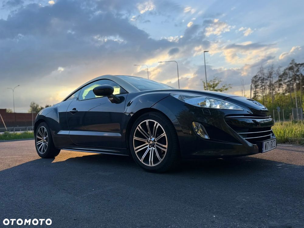 Peugeot RCZ - 2