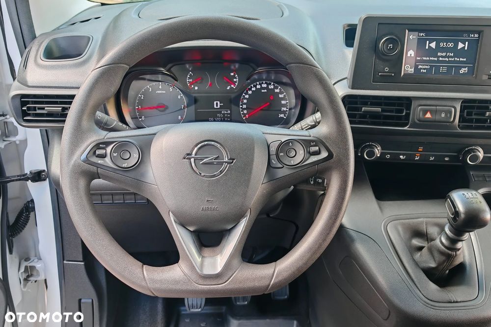 Opel Combo - 24